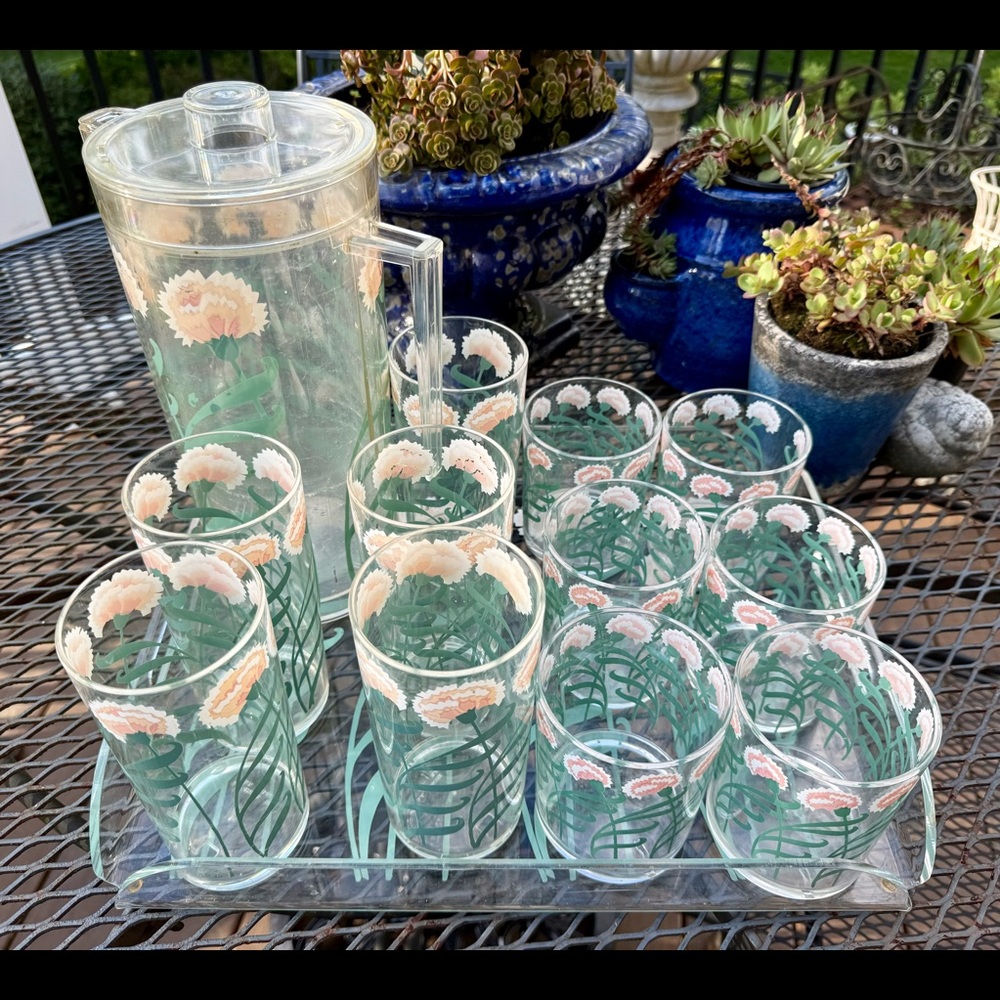 Vintage HJ STOTTER NY acrylic glasses; pitcher, tray, set